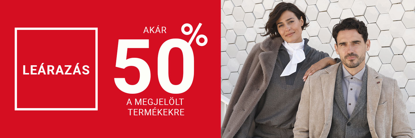 Reklám egy párt ábrázol, akik elegáns ruhát viselnek, modern geometriai mintájú háttér előtt; bal oldalon a szöveg "Leárazás akár 50% a megjelölt termékekre" piros alapon.