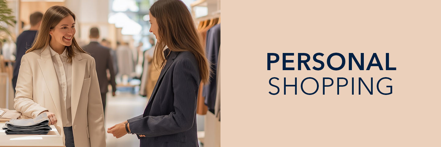 Dwie kobiety rozmawiają podczas zakupów; napis "Personal Shopping".